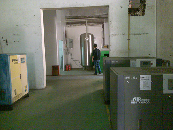 上海福茂食用菌微油機器現(xiàn)場-(2)