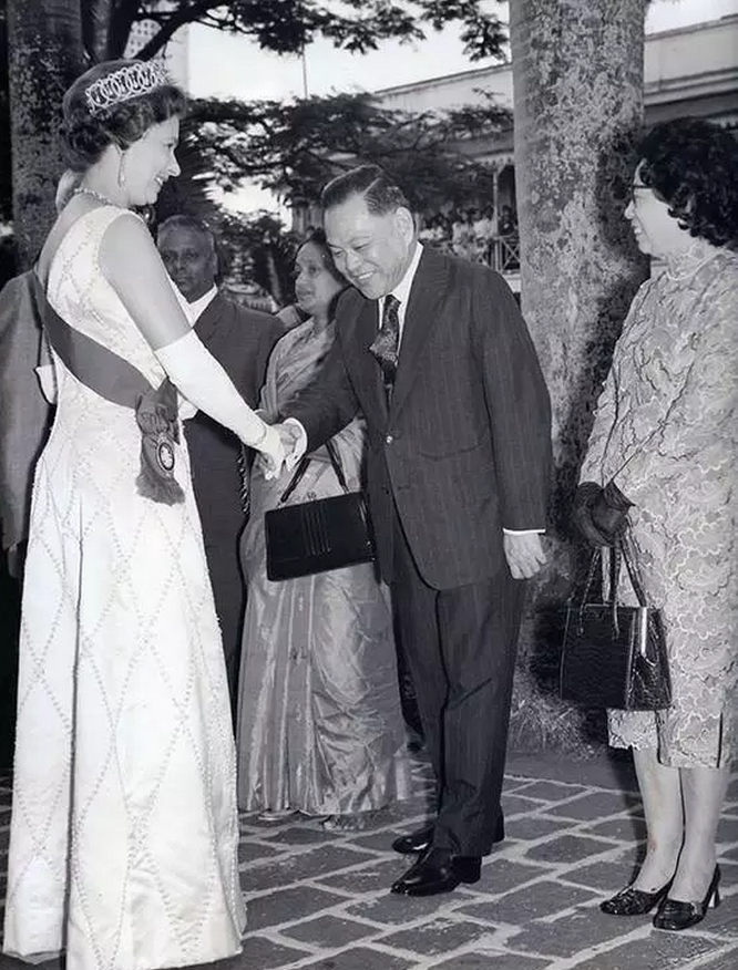 布里斯托聊人物 | 他是唯一一個(gè)被印在外國(guó)錢(qián)幣上的中國(guó)人