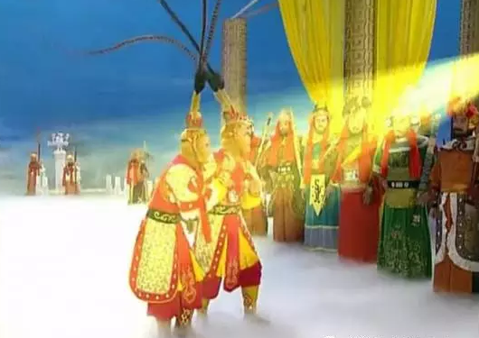 布里斯托大話(huà)西游 | 如何簡(jiǎn)單快速分辨出真假美猴王？扔一個(gè)榴蓮過(guò)去！